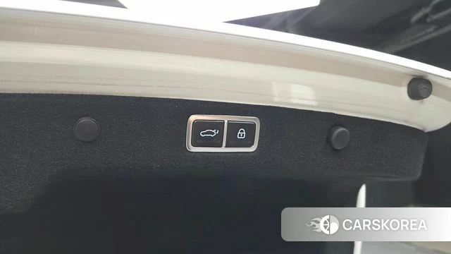 Hyundai Grandeur (GN7) id 4427966 из Кореи 30