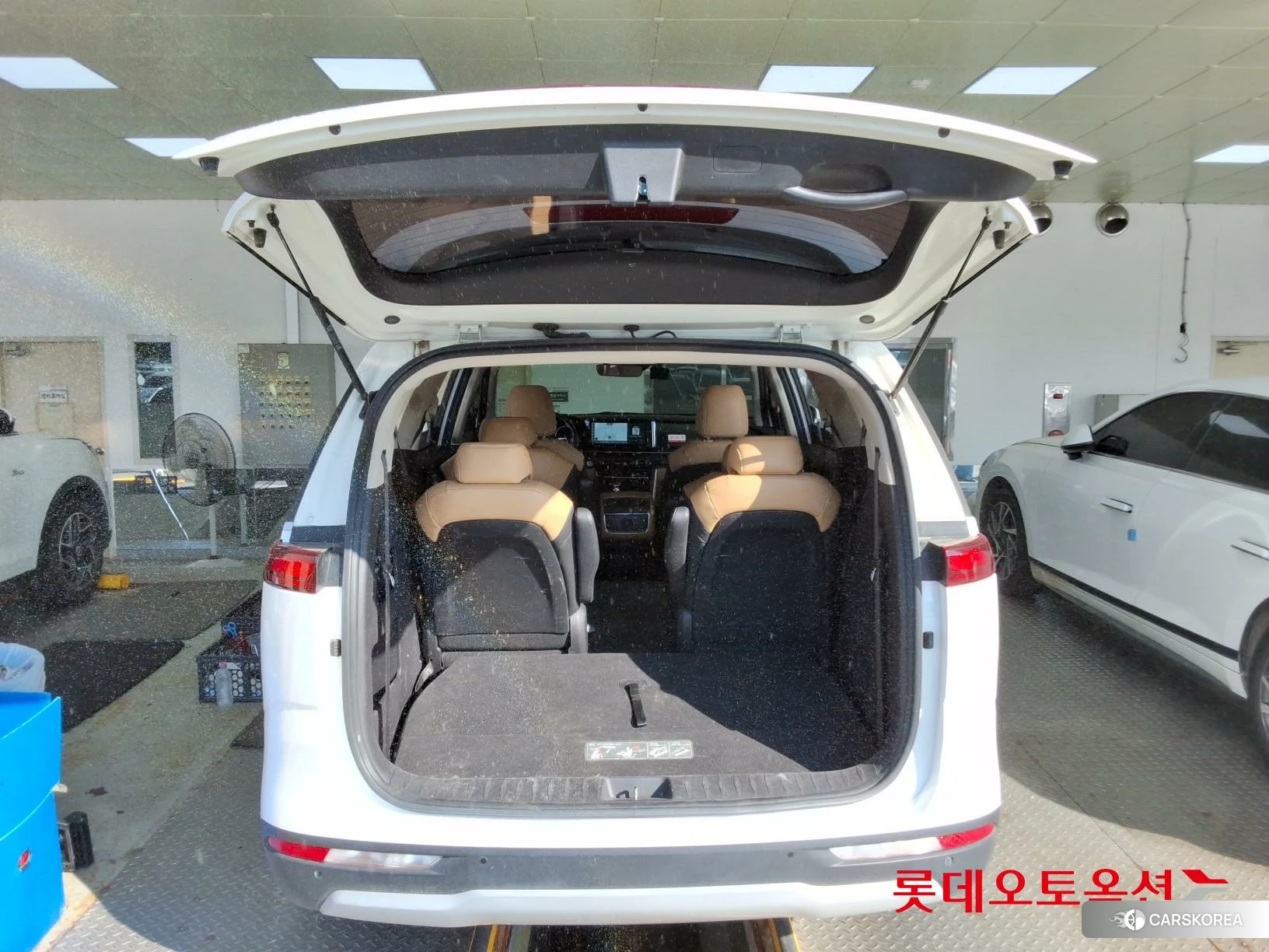 Kia Carnival id 4679348 из Кореи 30