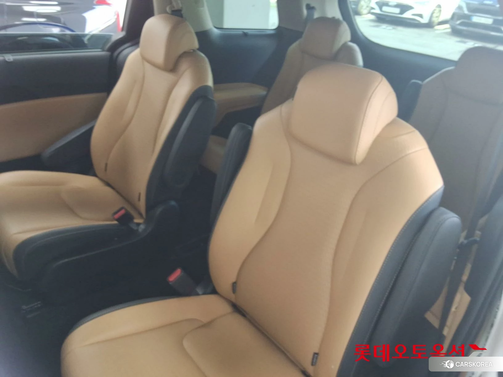 Kia Carnival id 4674228 из Кореи 30