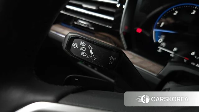 Volkswagen Touareg 3rd generation id 4493432 из Кореи 30
