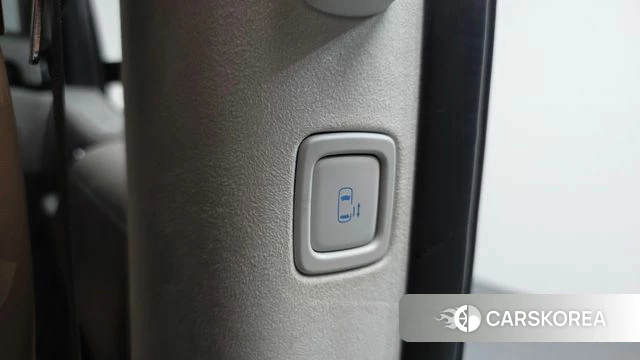 Hyundai Staria id 4468832 из Кореи 30