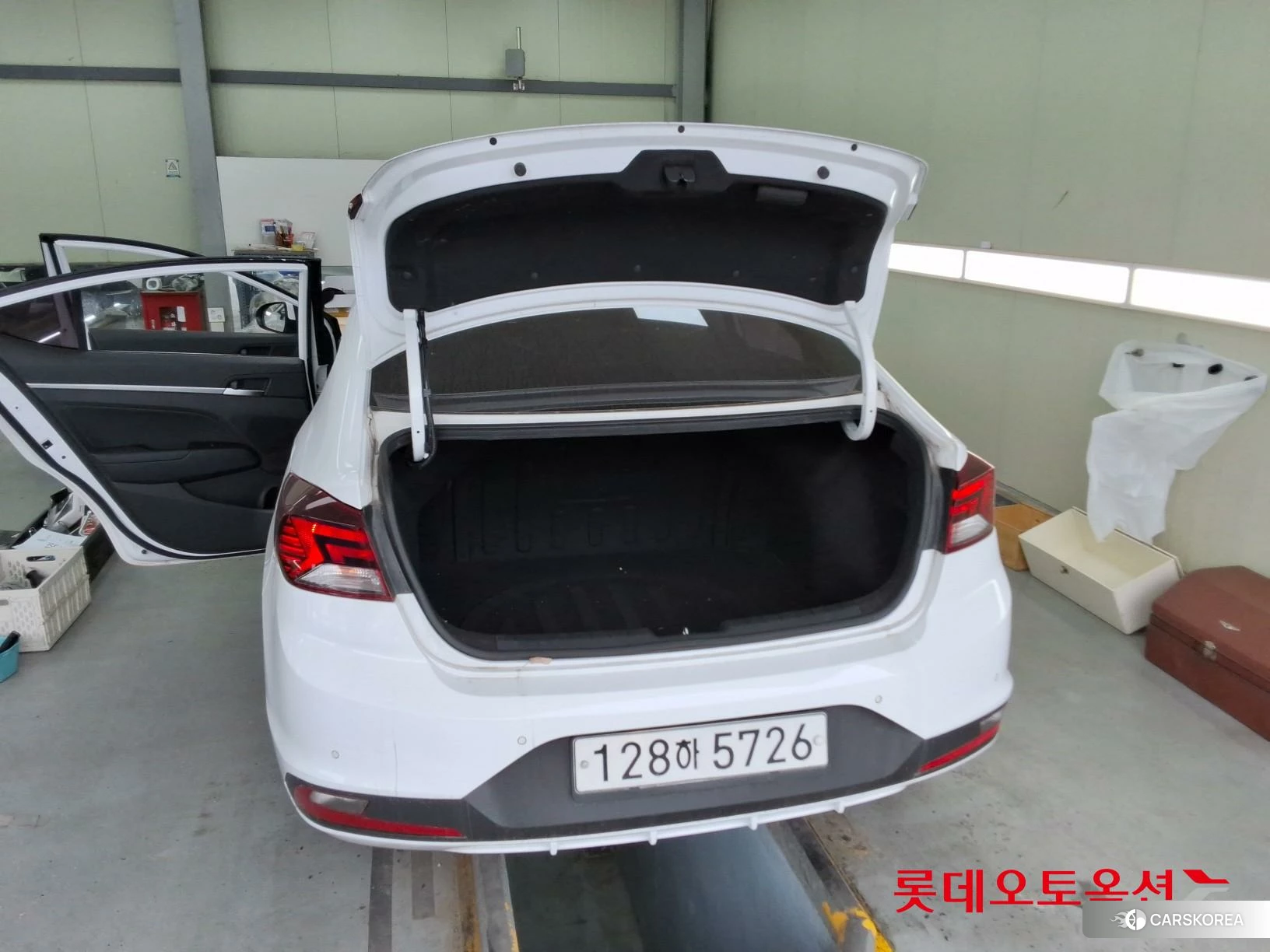 Hyundai Avante id 3869350 из Кореи 30