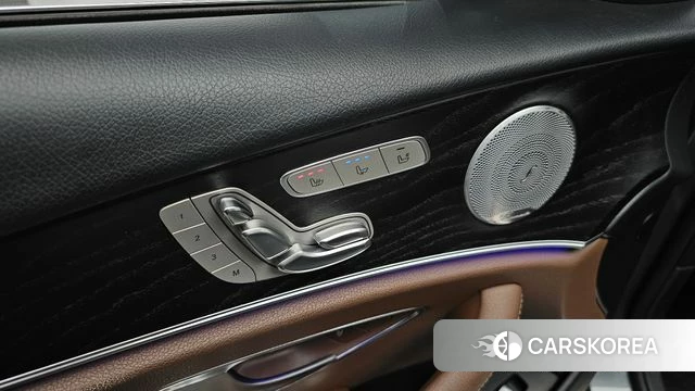 Mercedes-Benz E-Class W213 id 4536293 из Кореи 30