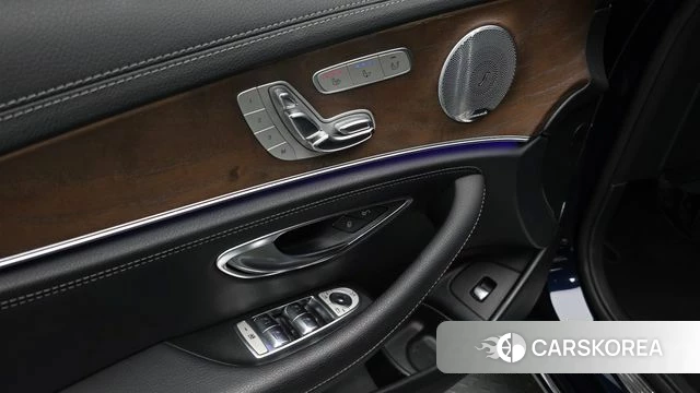 Mercedes-Benz E-Class W213 id 4882358 из Кореи 30