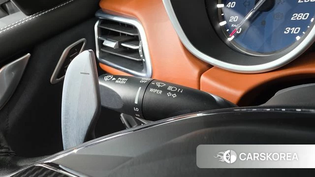 Maserati Ghibli id 4688613 из Кореи 30