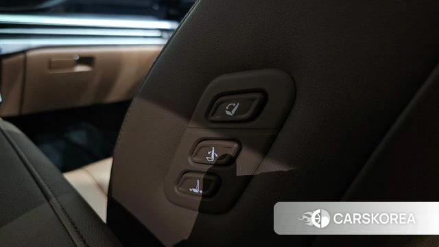 Hyundai Grandeur (GN7) id 4608437 из Кореи 30
