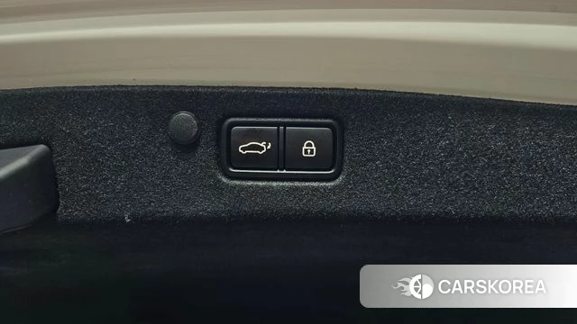 Hyundai The New Grandeur IG Hybrid id 4231692 из Кореи 30