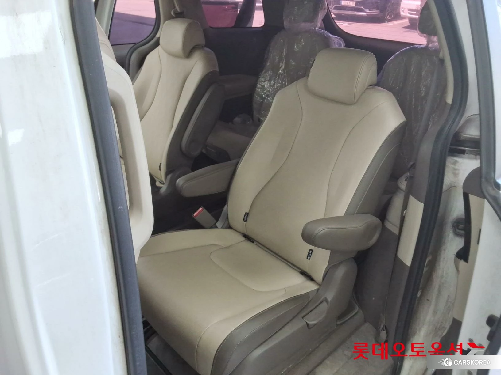 Kia Carnival id 4296886 из Кореи 30