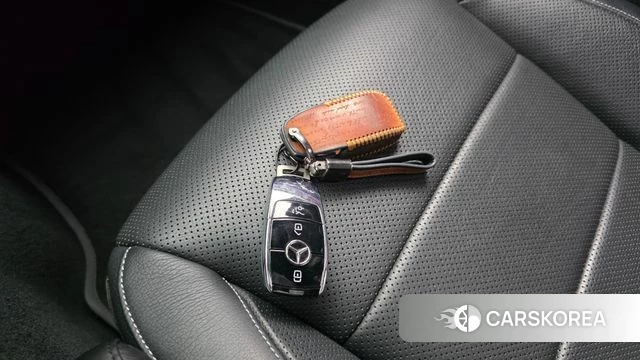Mercedes-Benz E-Class W213 id 4726751 из Кореи 30