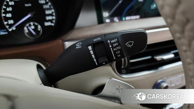 Genesis G90 id 4284903 из Кореи 30