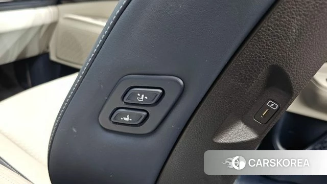 Kia The New Carnival 4th Generation id 4354403 из Кореи 30