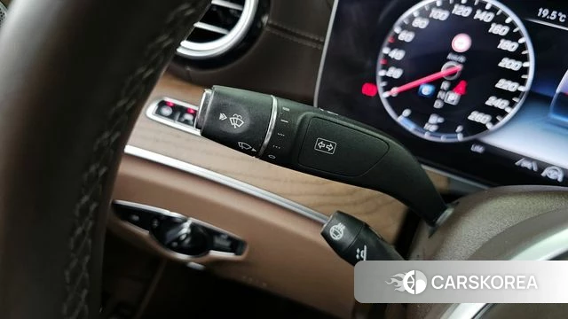 Mercedes-Benz E-Class W213 id 4187846 из Кореи 30