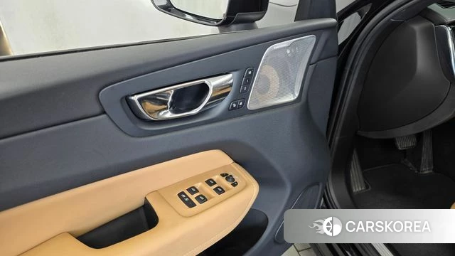 Volvo XC60 second Generation id 4447871 из Кореи 30