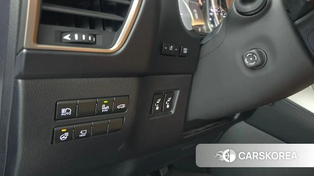 Lexus NX300h id 4624987 из Кореи 30
