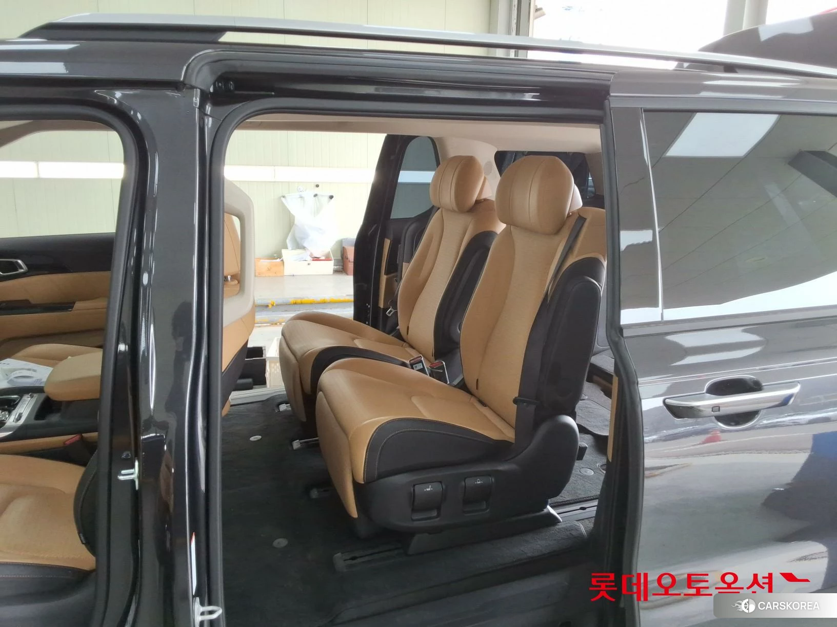 Kia Carnival Limousine id 3875728 из Кореи 30