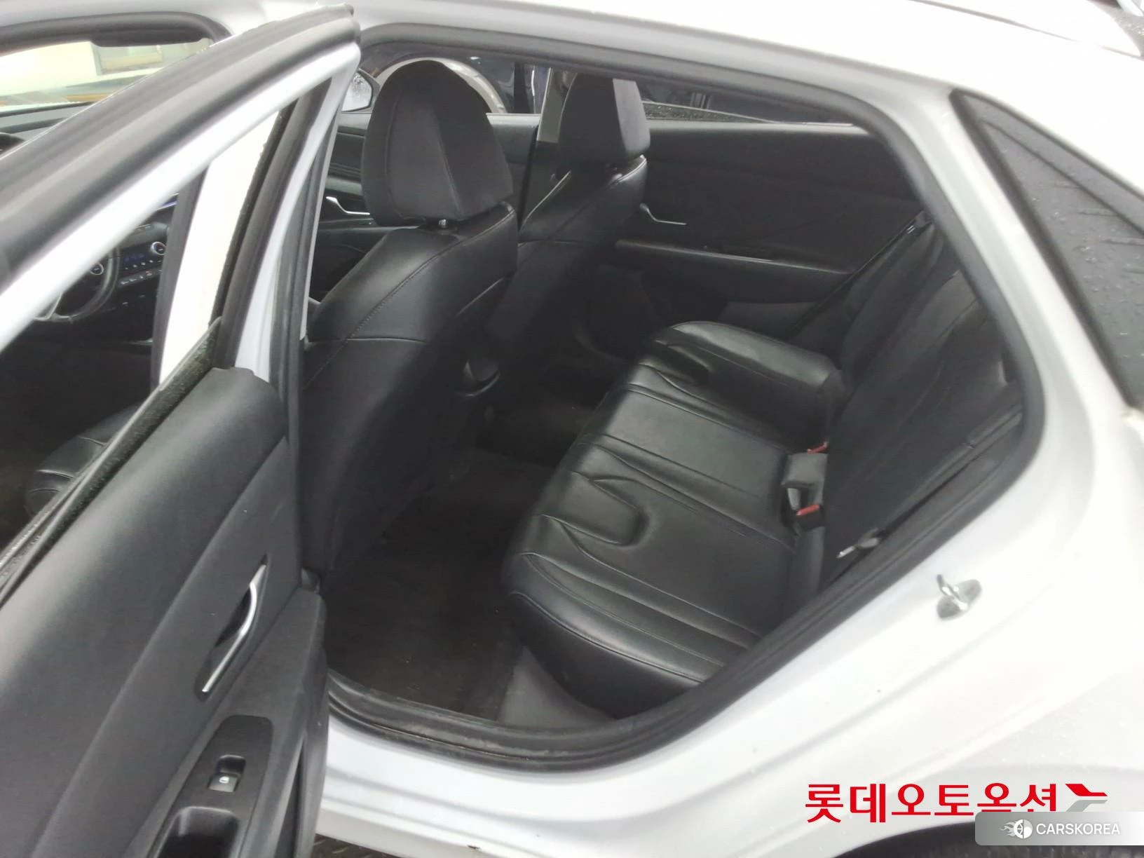 Hyundai Avante id 4352342 из Кореи 30