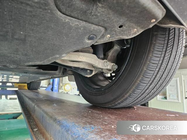 Hyundai Ionic 5 id 4636613 из Кореи 30