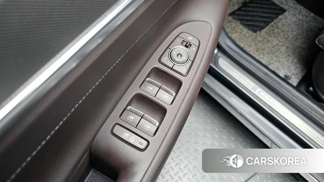 Hyundai The New Grandeur IG id 4501411 из Кореи 30