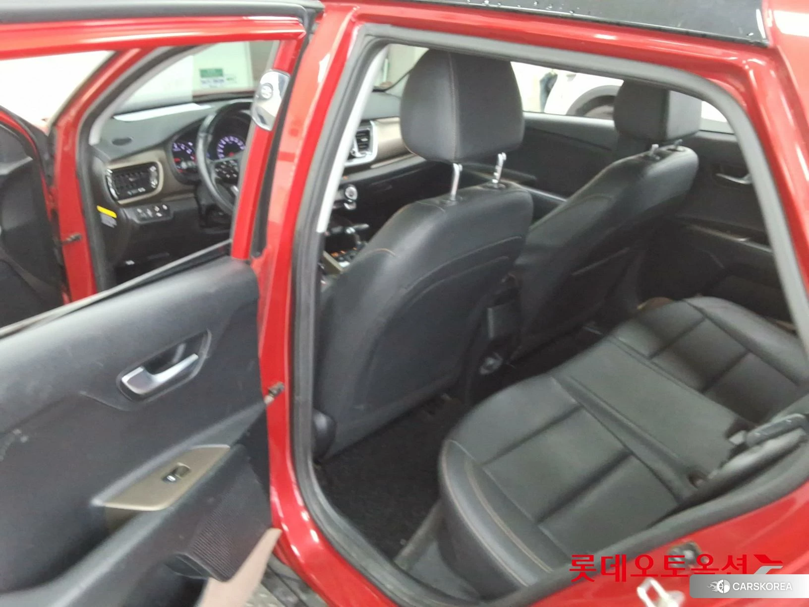 Kia Stonic id 4352412 из Кореи 30