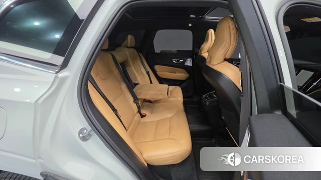 Volvo XC60 second Generation id 4292876 из Кореи 30