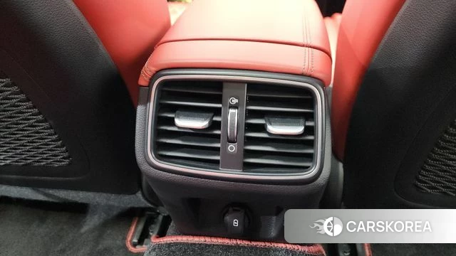 Genesis The New G70 id 4244130 из Кореи 30