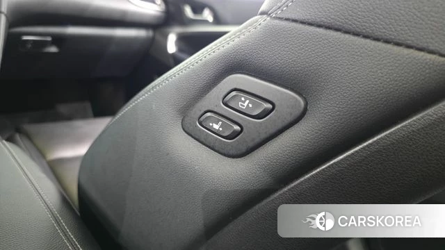 Genesis The New G70 id 4848619 из Кореи 30