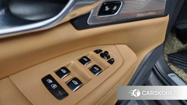 Volvo S90 id 4618535 из Кореи 30