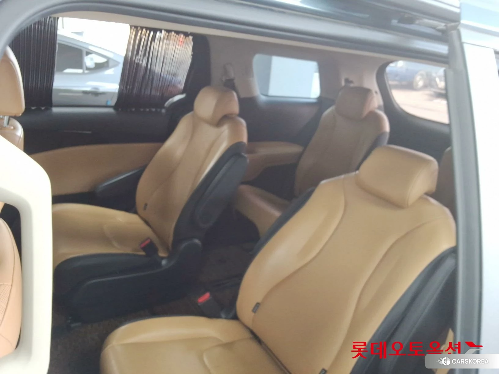 Kia Carnival id 3875846 из Кореи 30