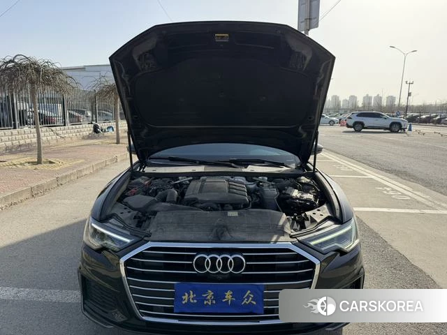 Audi A6L id 4276122 из Китая 30