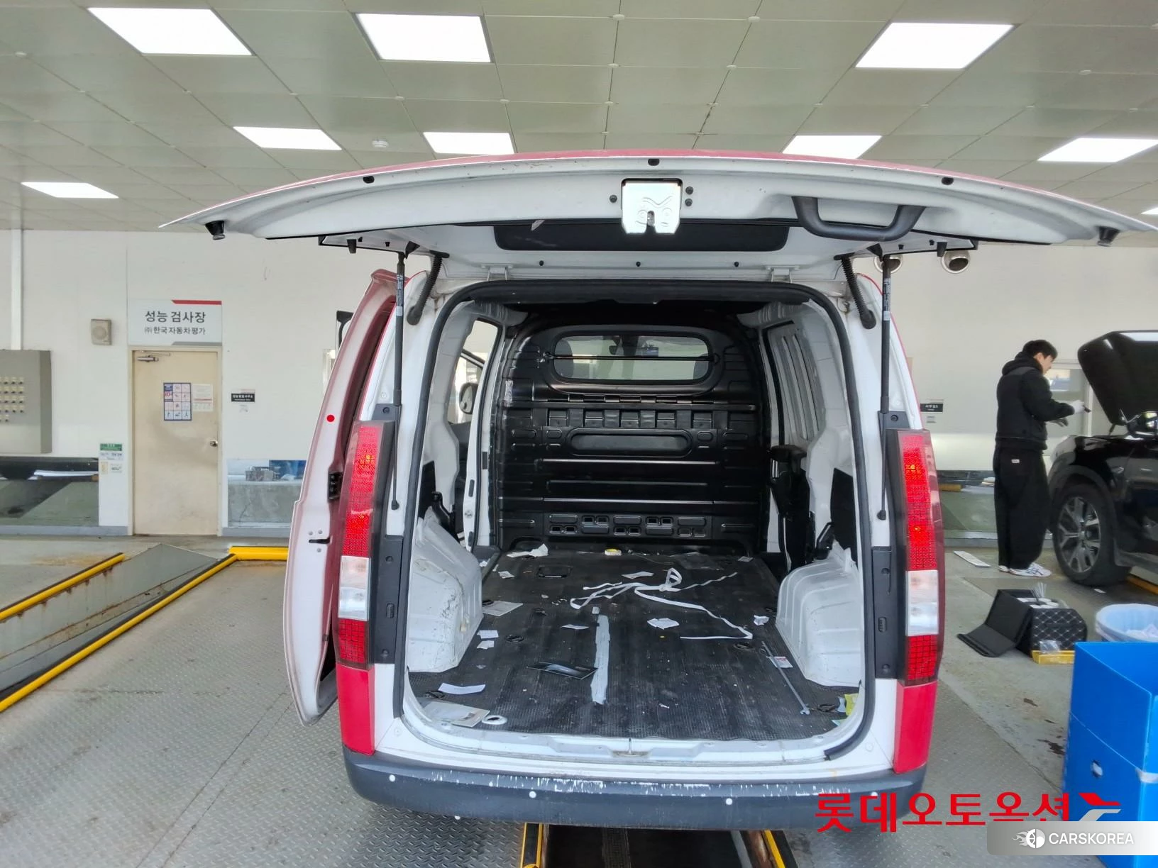 Hyundai Staria id 3882025 из Кореи 30