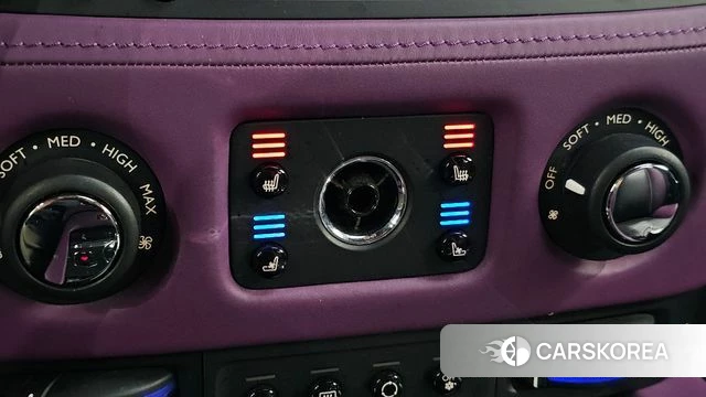 Rolls-Royce Ghost id 4794347 из Кореи 30