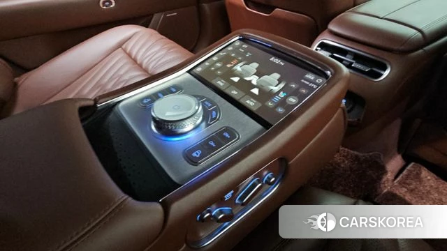 Genesis G90 (RS4) id 4720296 из Кореи 30