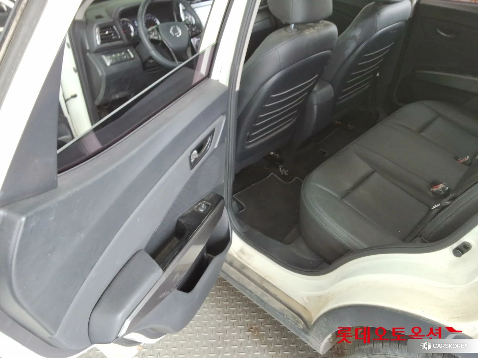 SsangYong Tivoli id 4289657 из Кореи 30