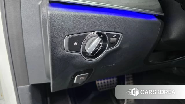 Mercedes-Benz E-Class W213 id 4702322 из Кореи 30