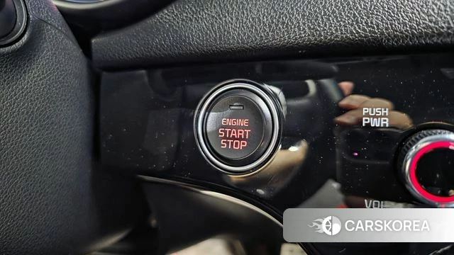 Kia Sportage The Bold id 4587105 из Кореи 30