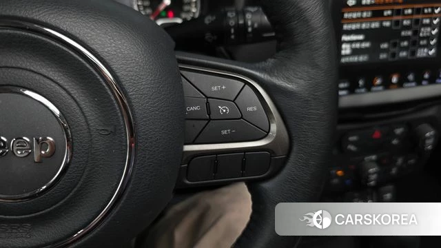 Jeep Renegade id 4694121 из Кореи 30