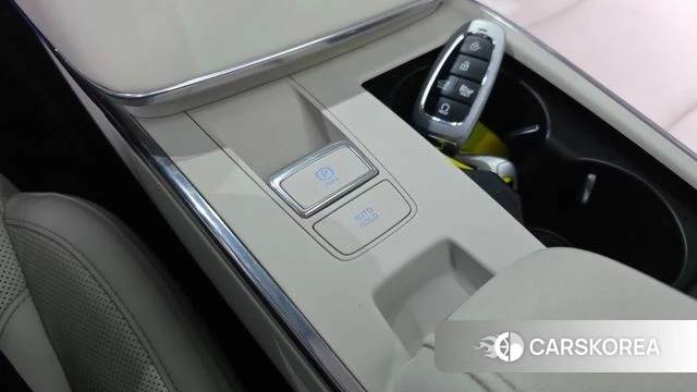 Hyundai The New Grandeur IG id 4835414 из Кореи 30