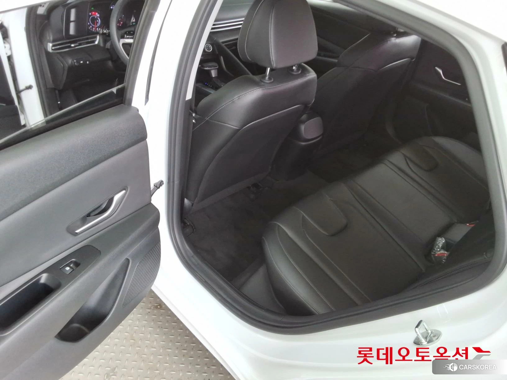 Hyundai Avante id 3869330 из Кореи 30