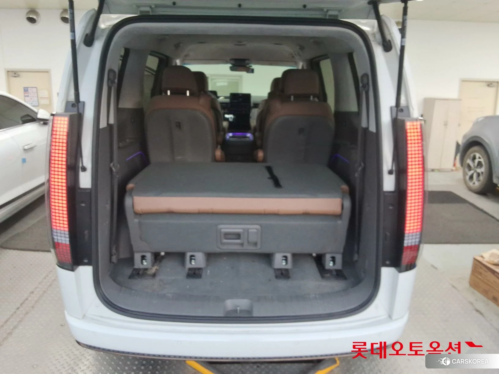 Hyundai Staria Lounge id 4674129 из Кореи 30