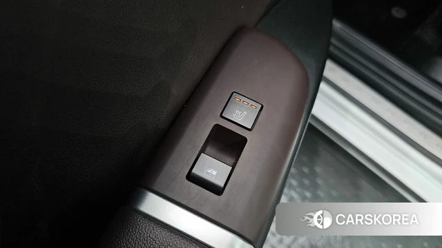 Hyundai Grandeur (GN7) id 4880493 из Кореи 30