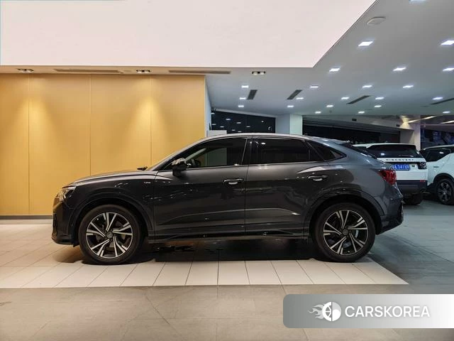 Audi Q3 Sportback id 4298529 из Китая 30