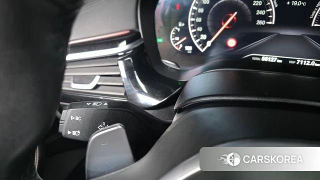 BMW 5 Series (G30) id 4188265 из Кореи 30