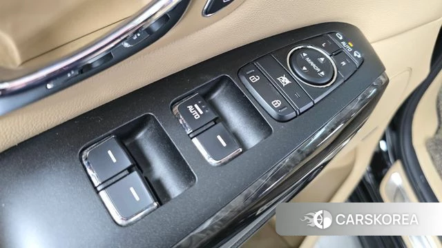 Kia The New Carnival id 4637808 из Кореи 30
