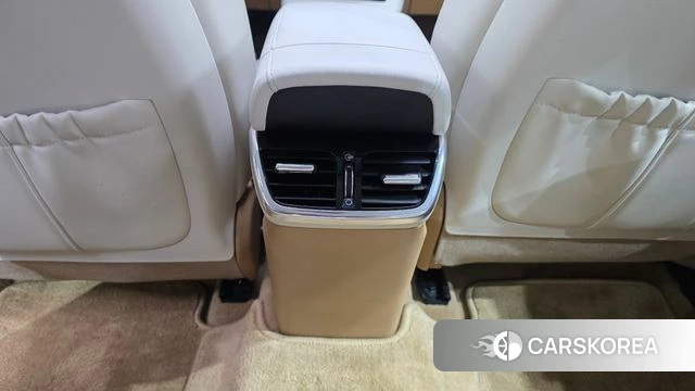 Hyundai The New Grandeur IG Hybrid id 4496115 из Кореи 30