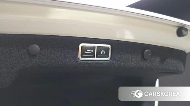 Hyundai Grandeur Hybrid (GN7) id 4607847 из Кореи 30
