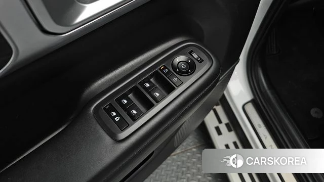 Hyundai Santa Fe (MX5) id 4480544 из Кореи 30