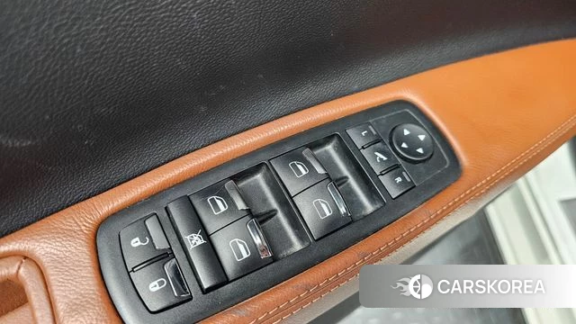 Maserati Ghibli id 4430456 из Кореи 30