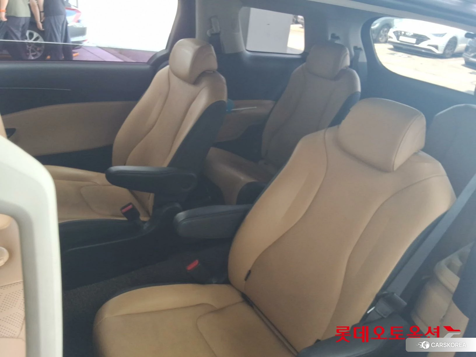 Kia Carnival id 4669084 из Кореи 30