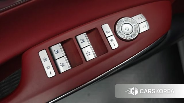 Genesis GV70 id 4894240 из Кореи 30