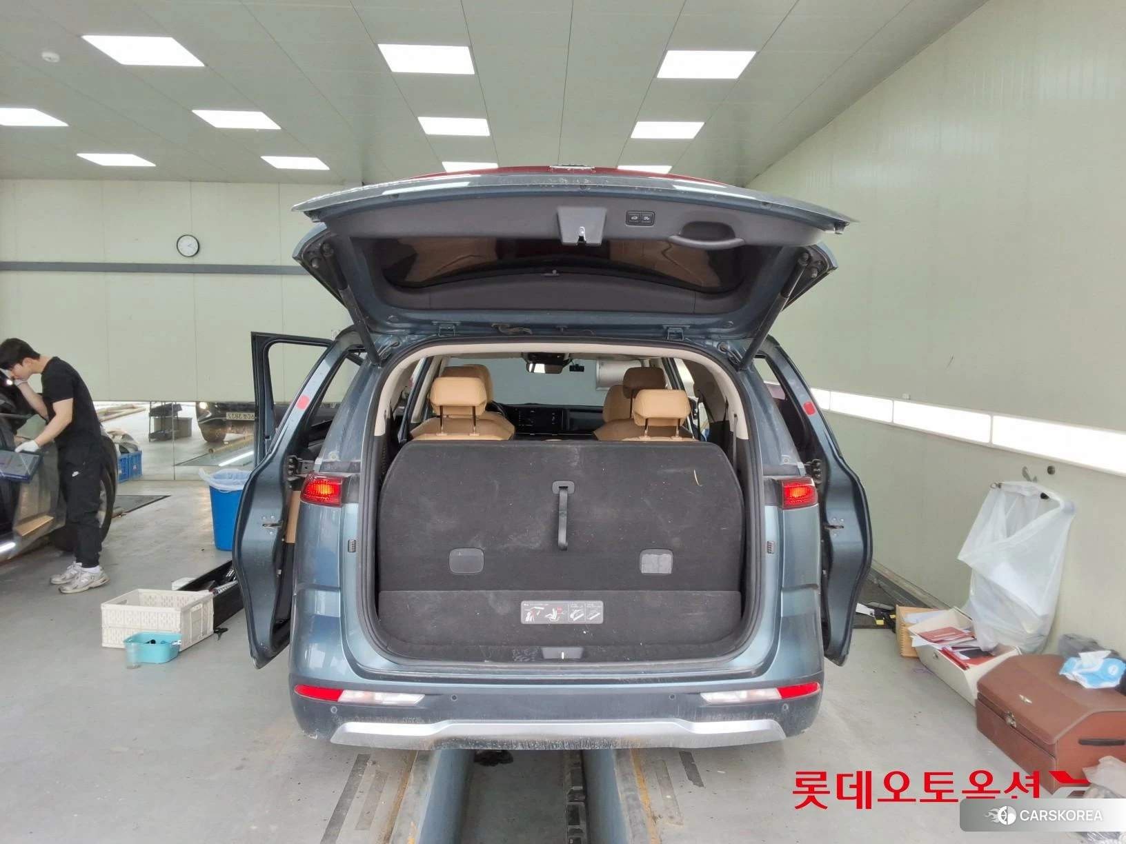 Kia Carnival id 3875742 из Кореи 30